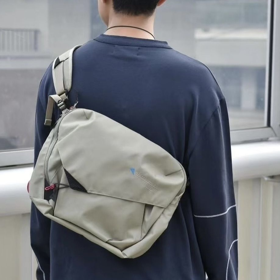 8L Outdoor Messenger Bag Large – обзор и цена Cycling Commuting